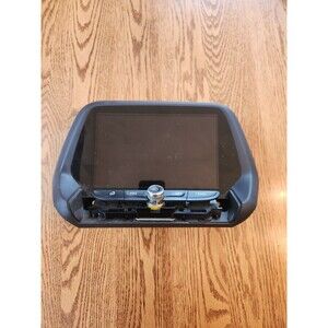 2017 Chevrolet Camaro OEM GPS Navigation Info Radio Display Screen 84135751